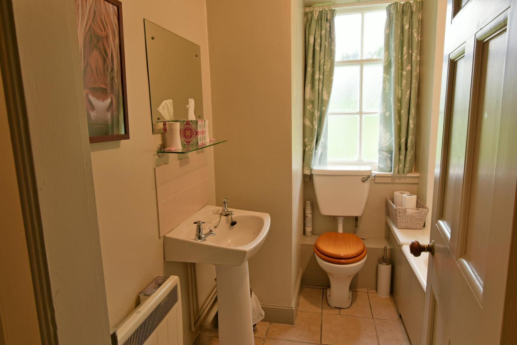 Chesthill Gardeners Cottage מראה חיצוני תמונה